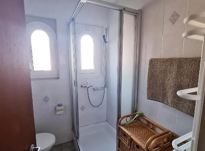 Casa Dina