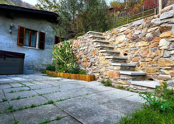 La Rungia - Private Jacuzzi, Free Parking&EV Wallbox