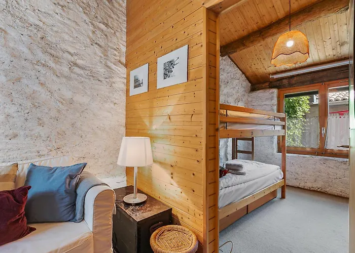 Rustico Stock With Free Wifi- Happy Rentals