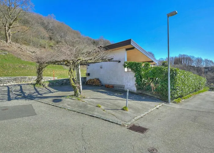 La Ca Da Bre - Garden House With Views - Happy Rentals